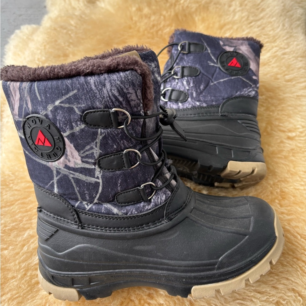 Black, Navy and Gray Winter Boots
